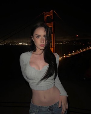 Julia Roman Photo #17