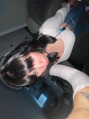 kairisshenanigans Photo #18