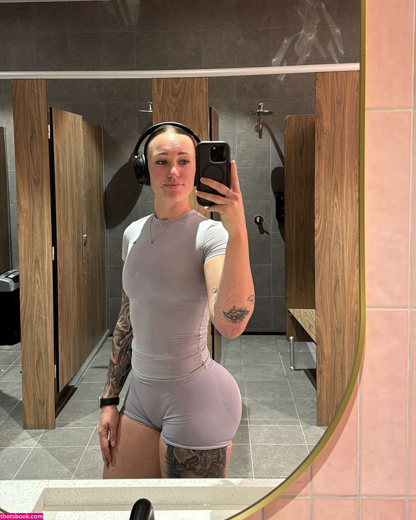 Macey Perth Photo #3