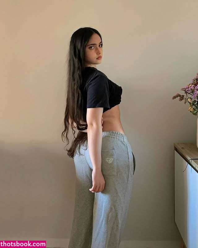 Nlydiss Helydiss Photo #2