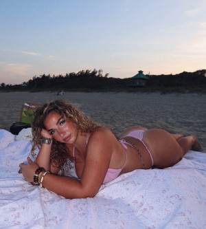 Gina Adams Photo #24