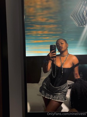 goddessnine Photo #8