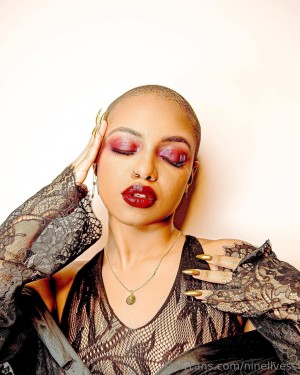 goddessnine Photo #14