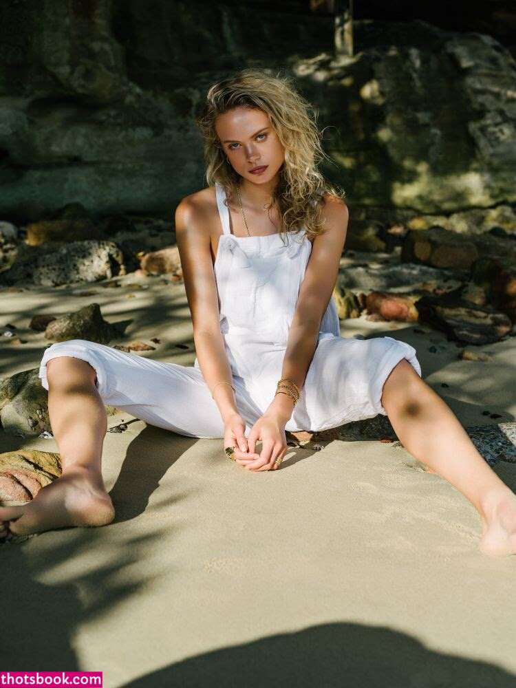 Victoria Germyn Photo #31