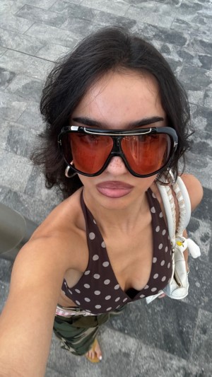 Ella Christo Photo #1