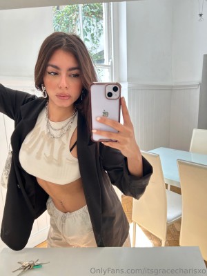 itsgracecharisxo Photo #15