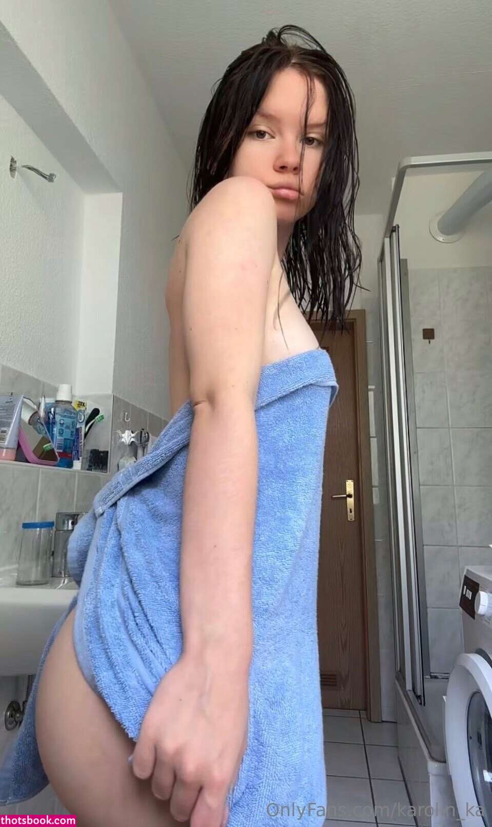 Karolin Ka Photo #13