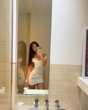 Piper Hana Photo #14