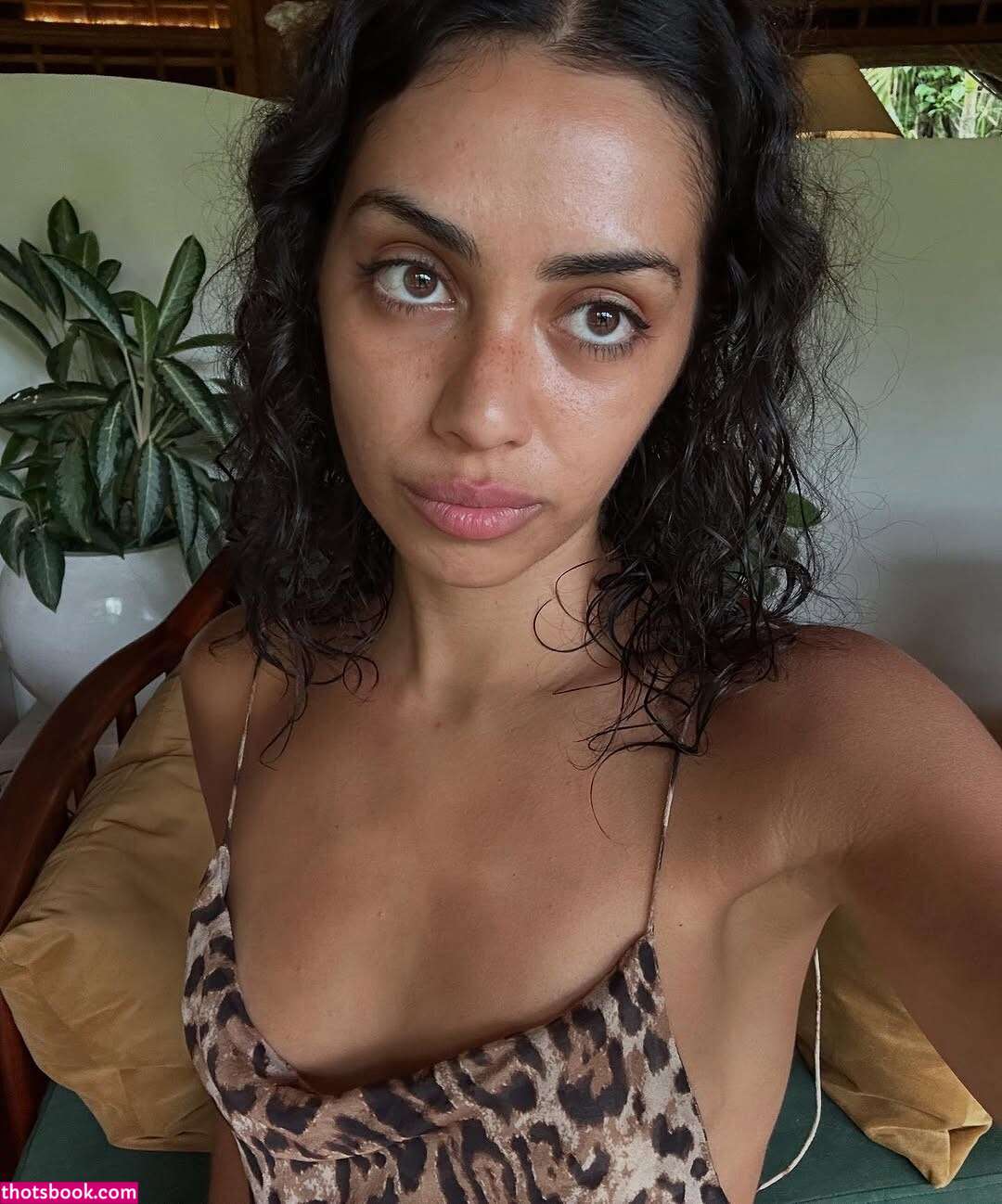 Tara Bakalian Photo #20