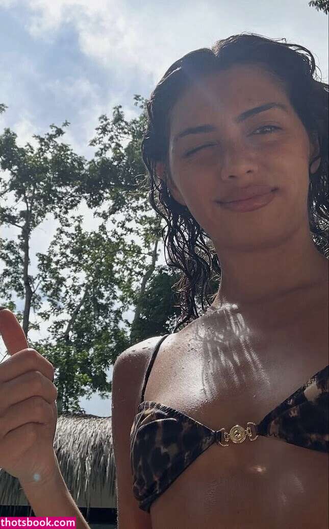 Tara Bakalian Photo #26