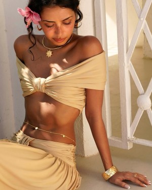 Tara Bakalian Photo #38