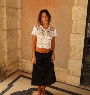 Tara Bakalian Photo #40