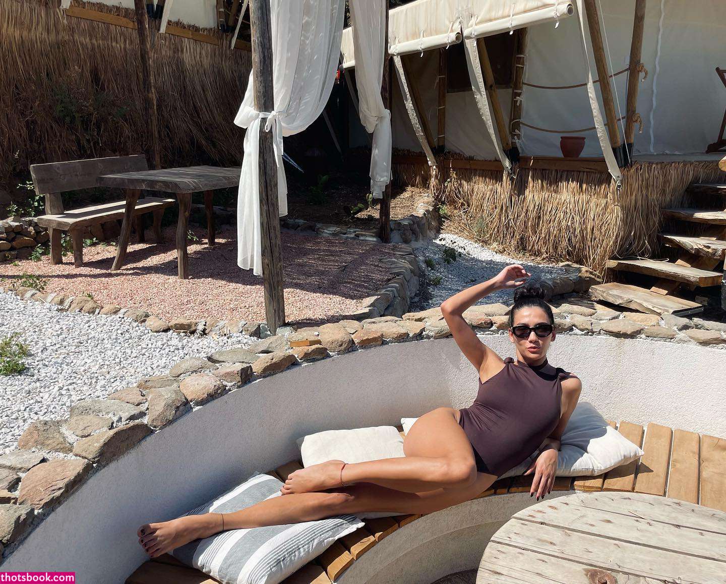 Aybuke Pusat Photo #1