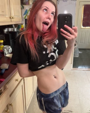 Carrie Cannie Photo #3