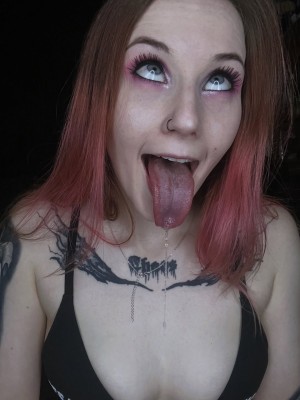 Carrie Cannie Photo #10