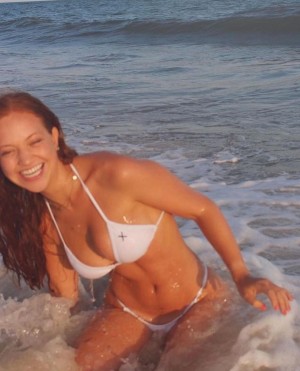 Carrotlinee Photo #10