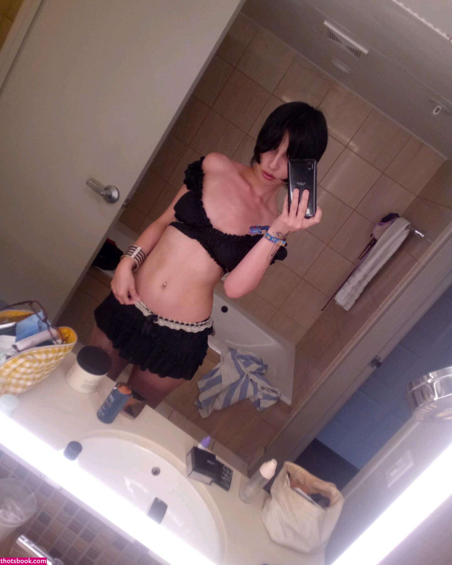 Bente Violet Photo #11