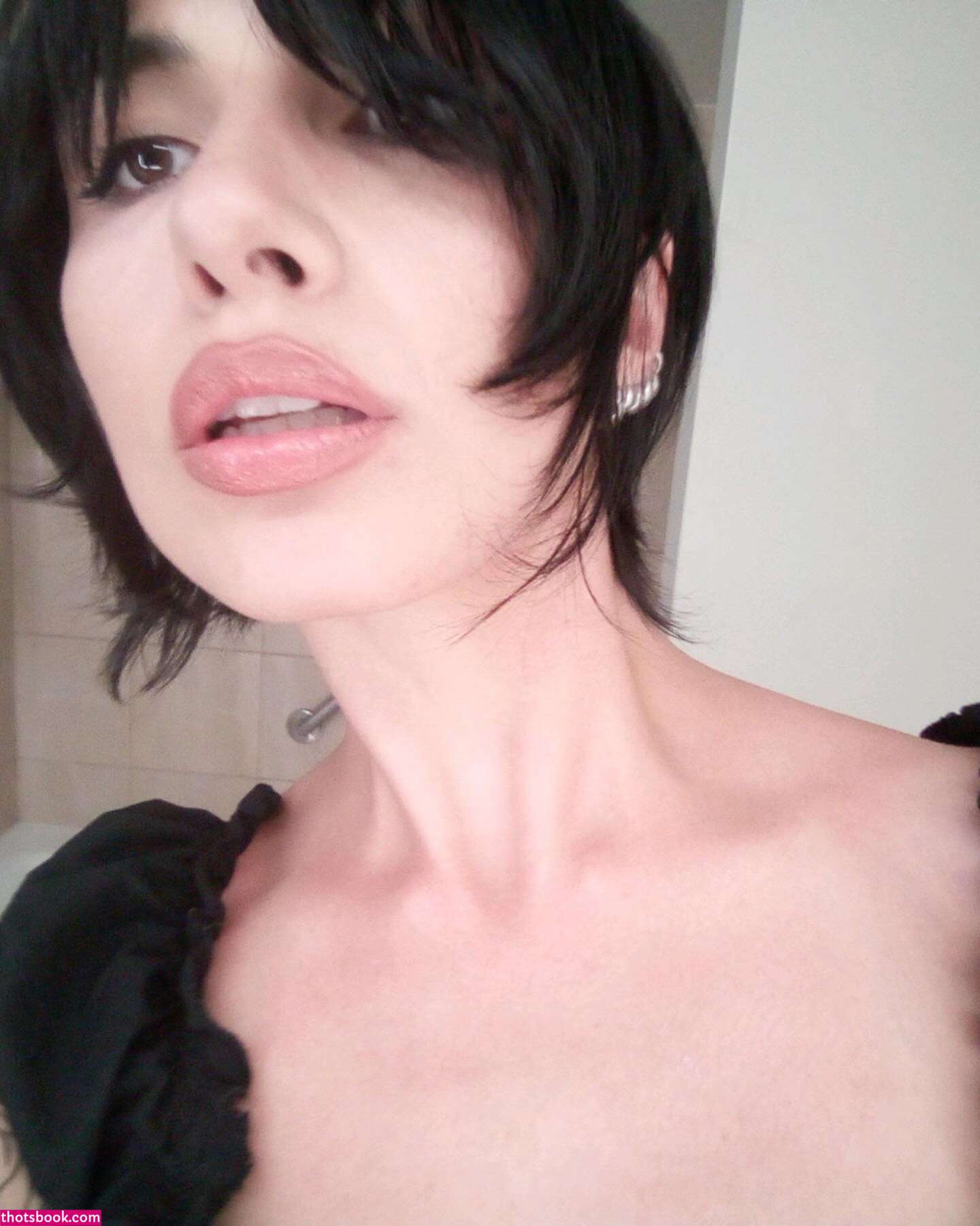 Bente Violet Photo #13