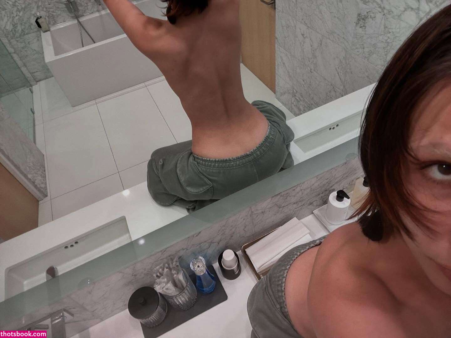 Bente Violet Photo #25