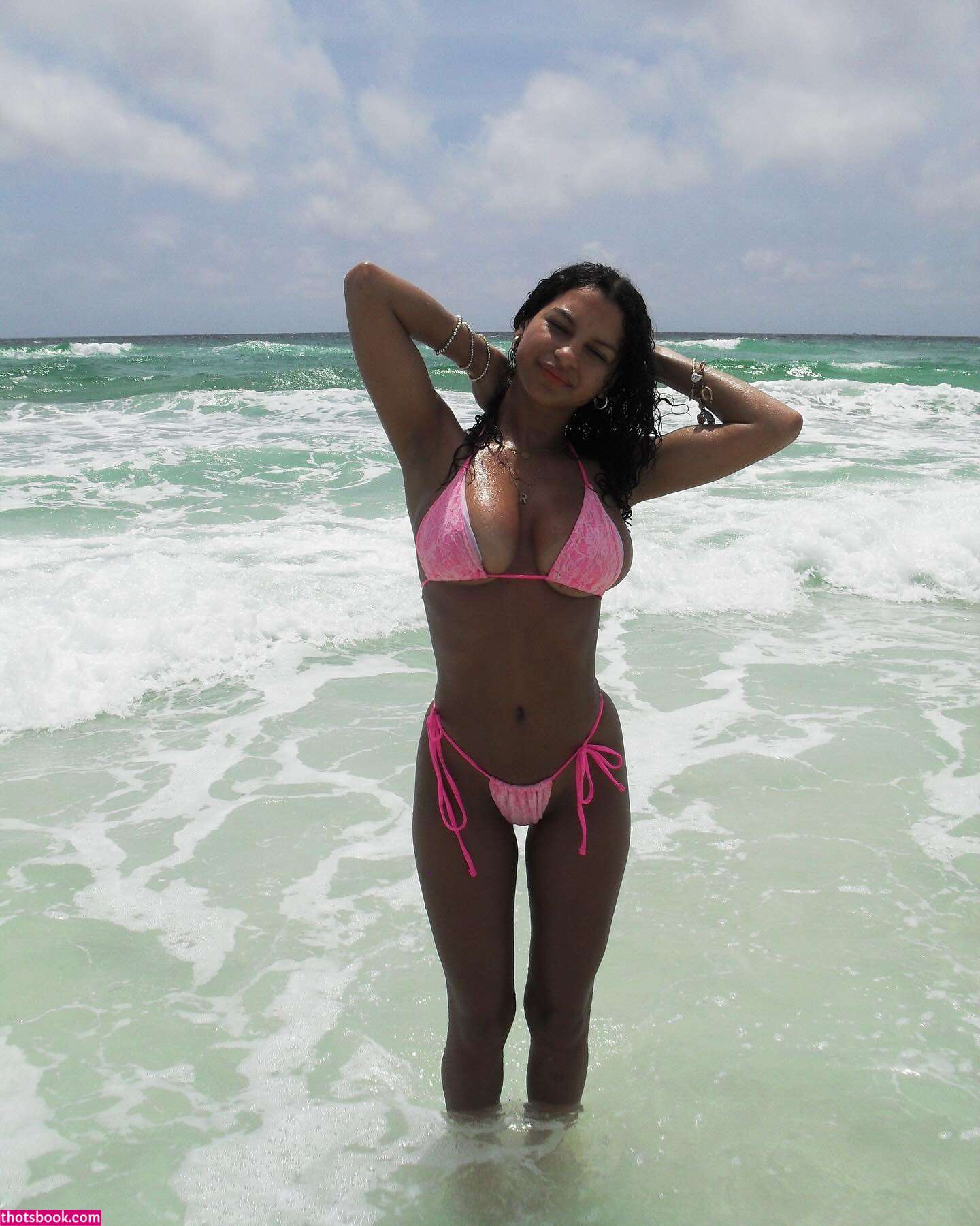 Isabella Wagner Photo #25