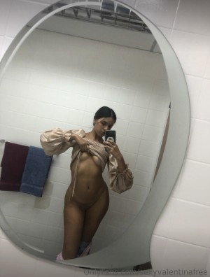 sexyvalentinafree Photo #3