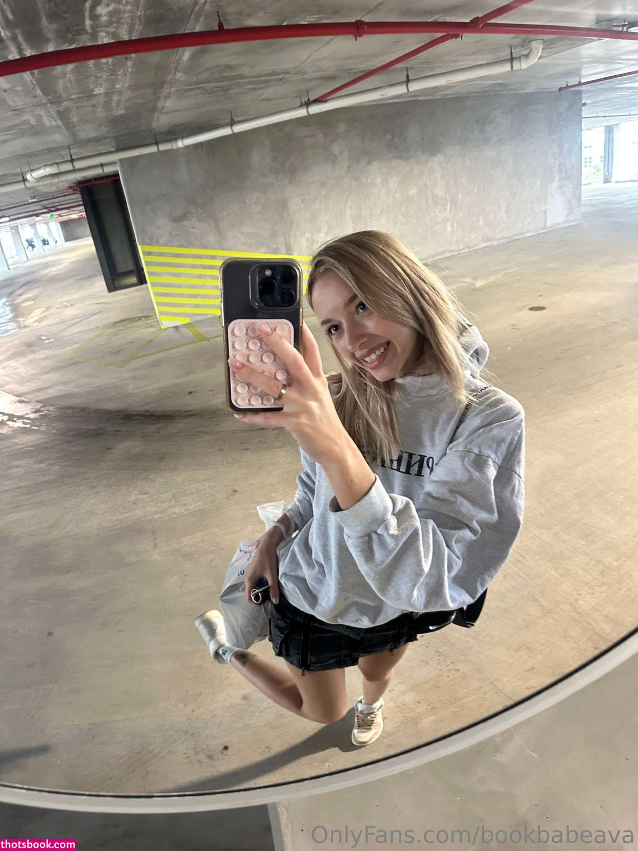 tinabellee Photo #10