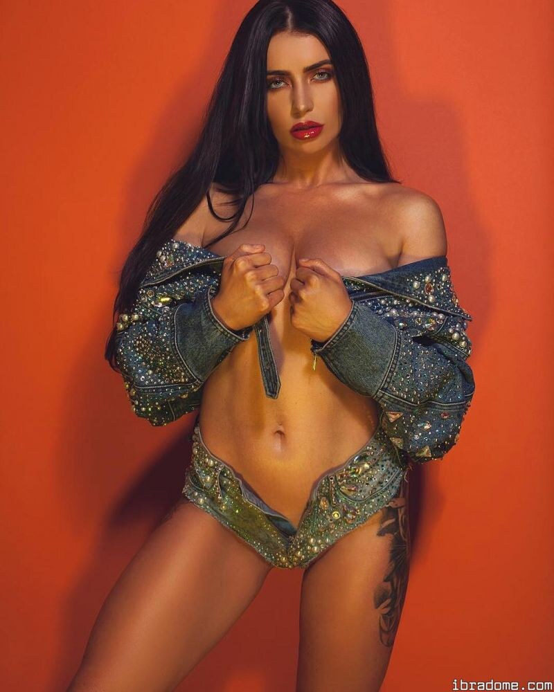 Scarlet Bouvier Photo #107