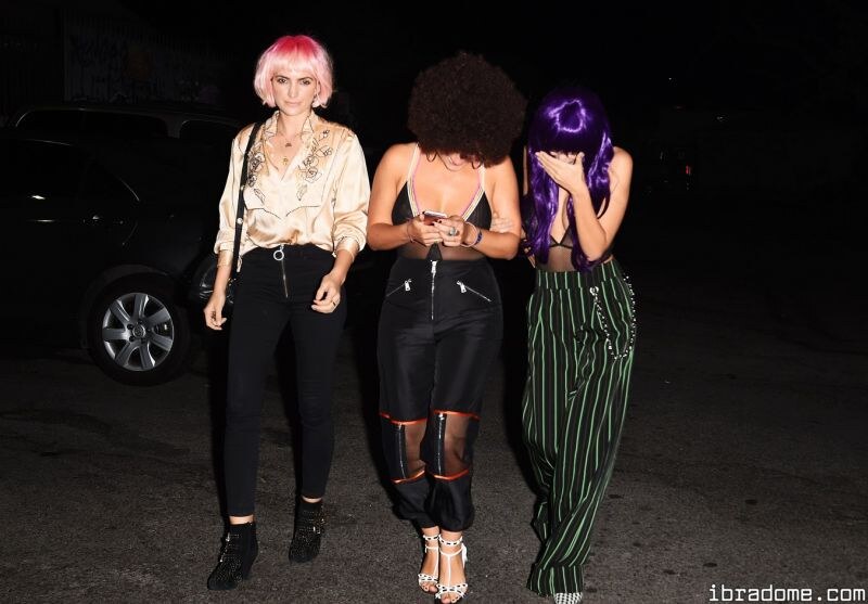 Emily Ratajkowski Photo #181