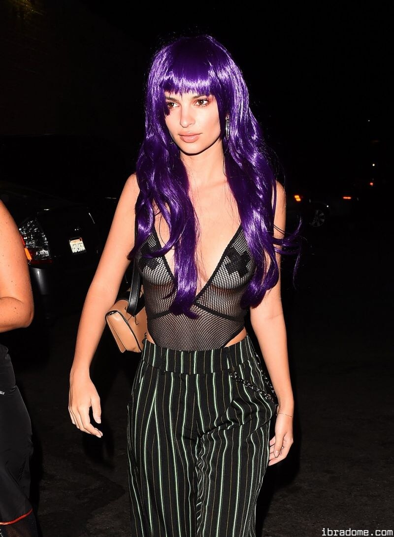 Emily Ratajkowski Photo #187