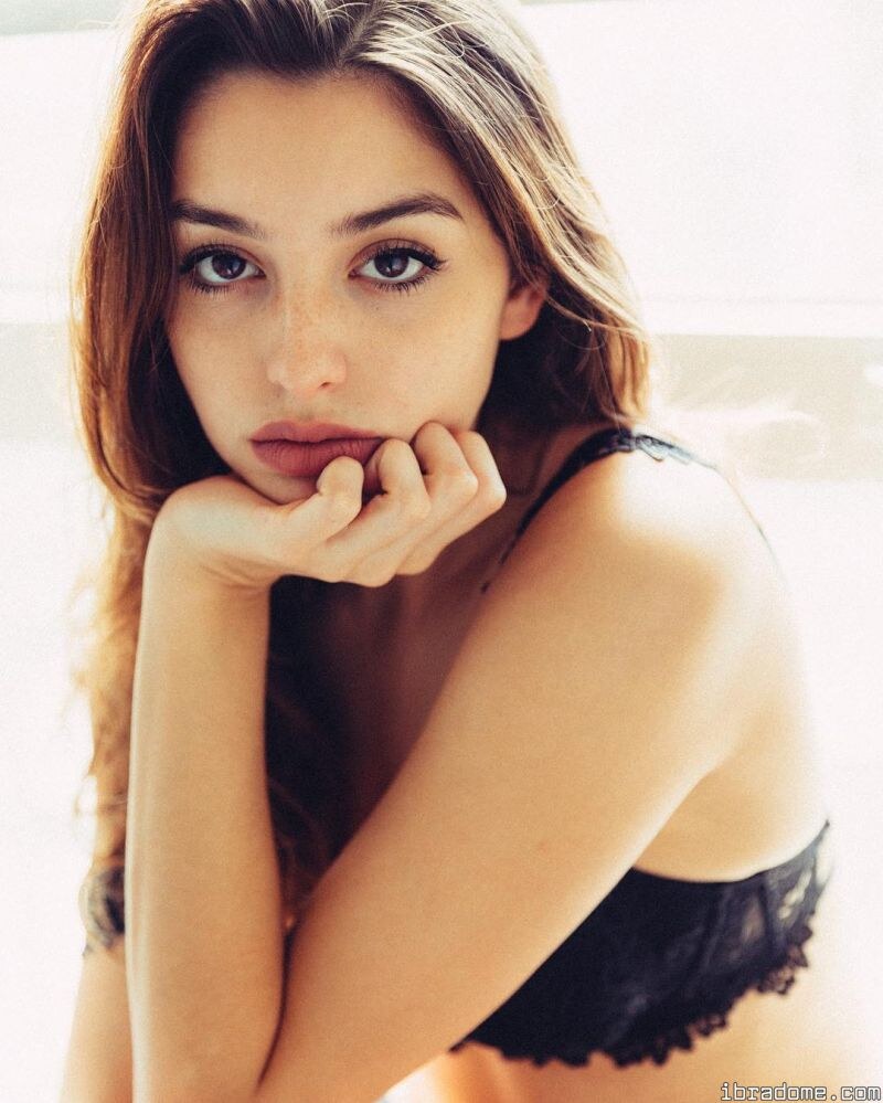 Celine Farach Photo #49