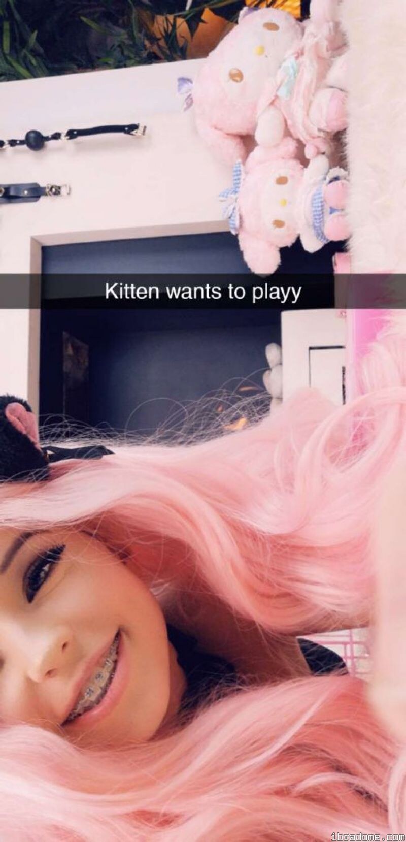 Belle Delphine Photo #582