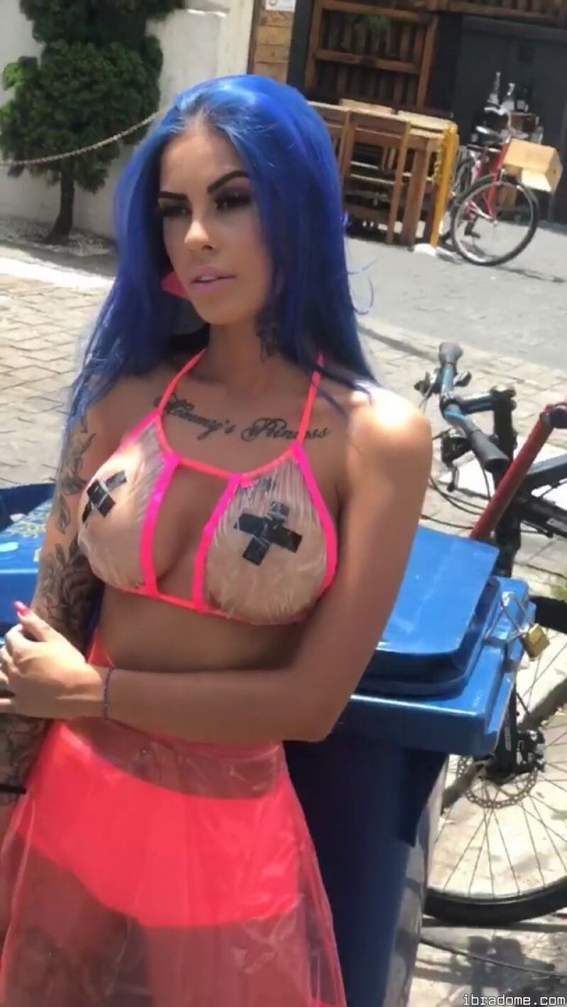 Tati Zaqui Photo #32