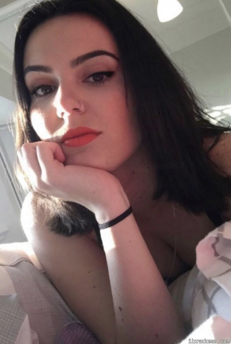 Miss Bella Photo #22