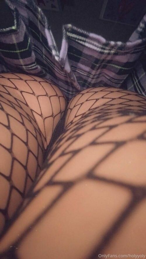 Holy Yoly Photo #199