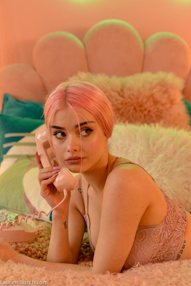 Lauren Burch Photo #36