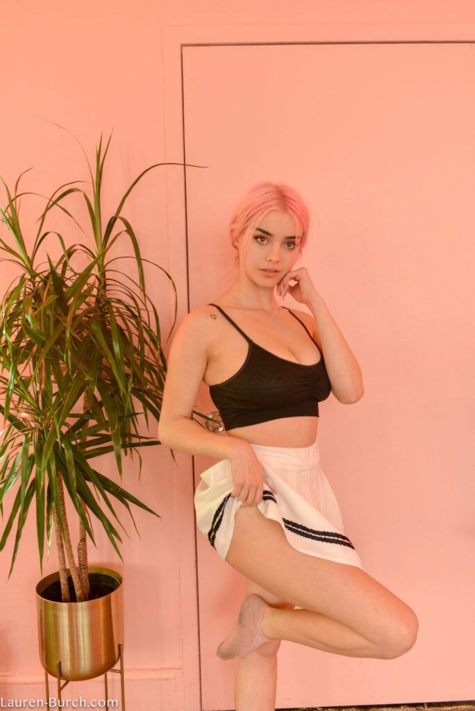 Lauren Burch Photo #95