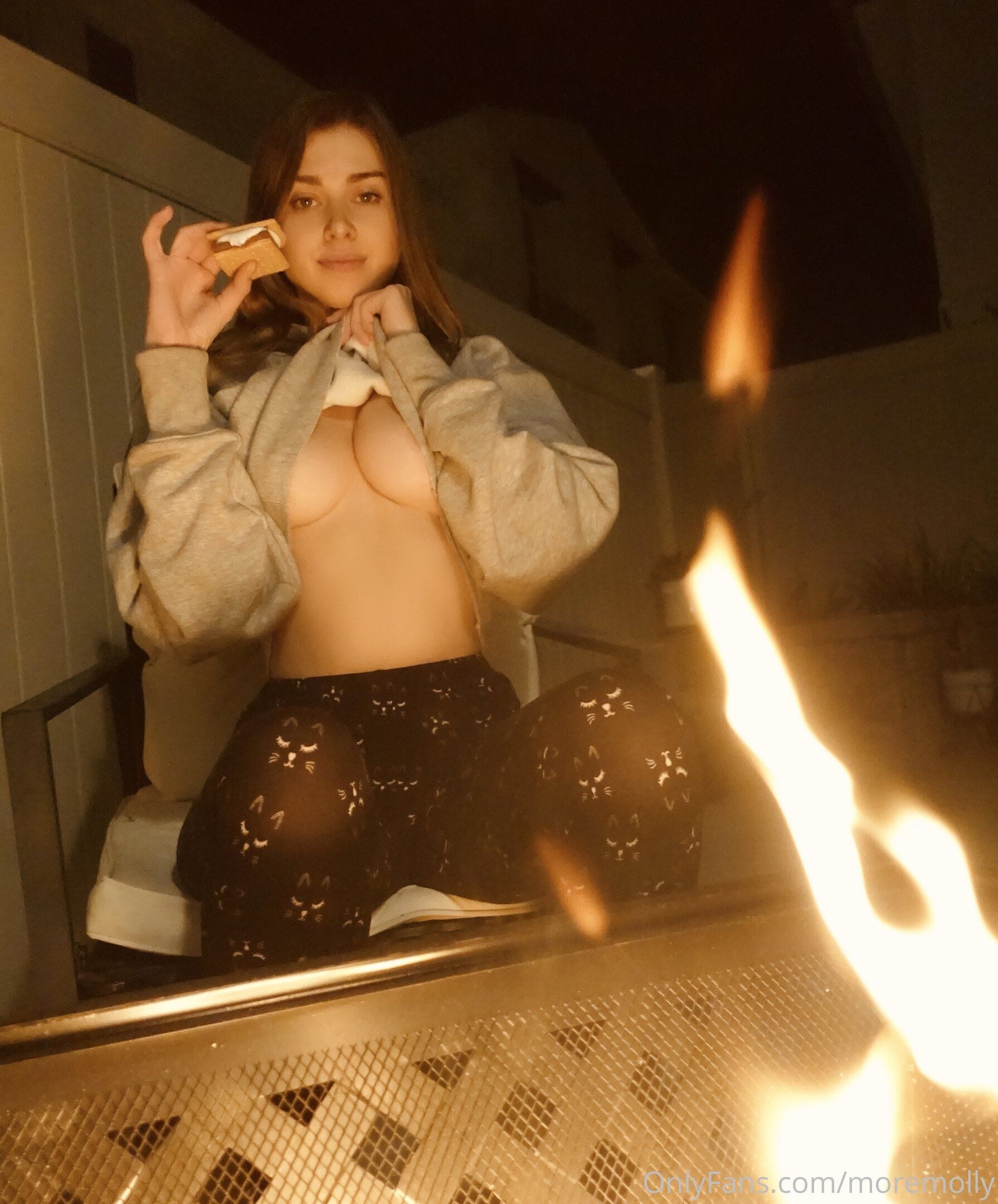 Molly Bennett Photo #351