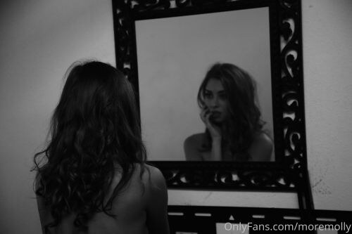 Molly Bennett Photo #252