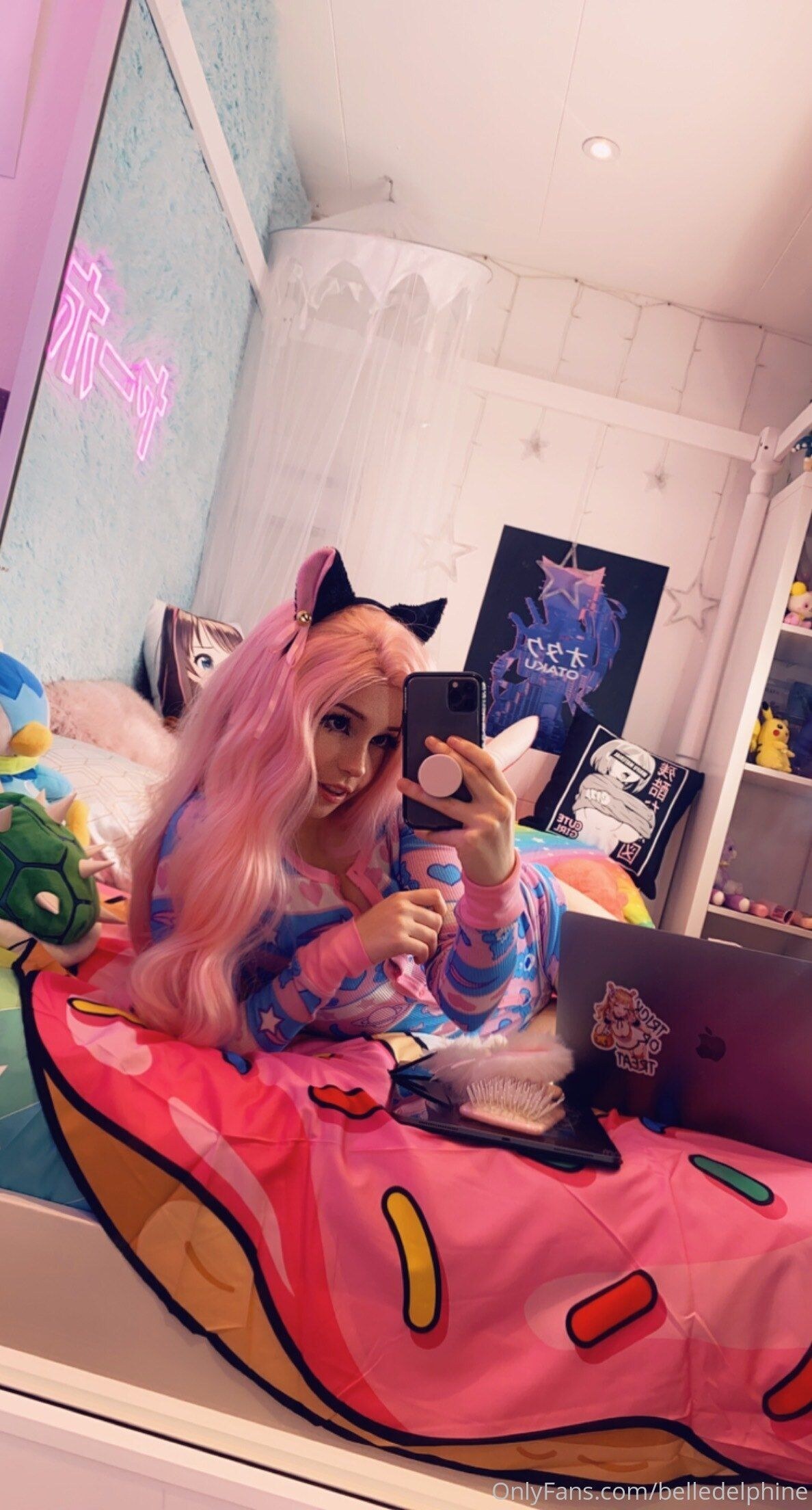 Belle Delphine Photo #3693