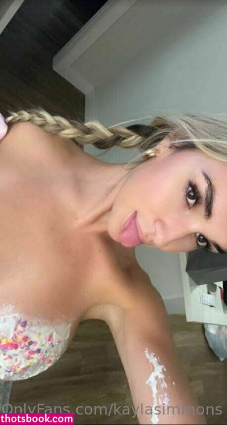 Kayla Simmons Photo #23