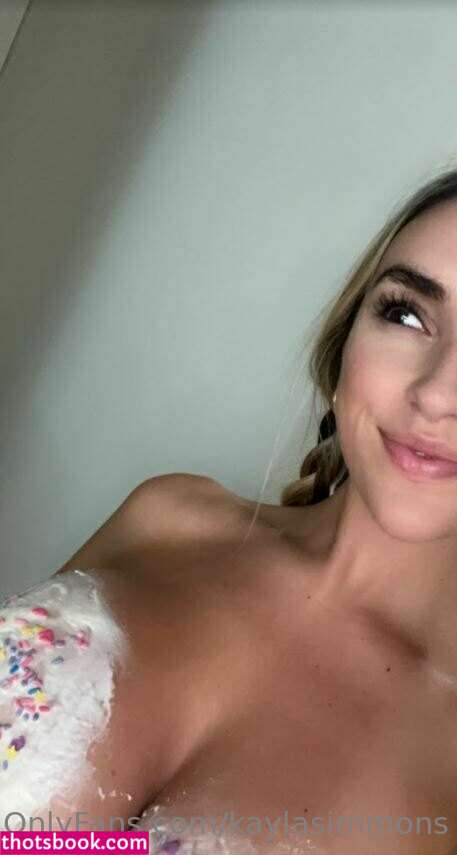 Kayla Simmons Photo #28