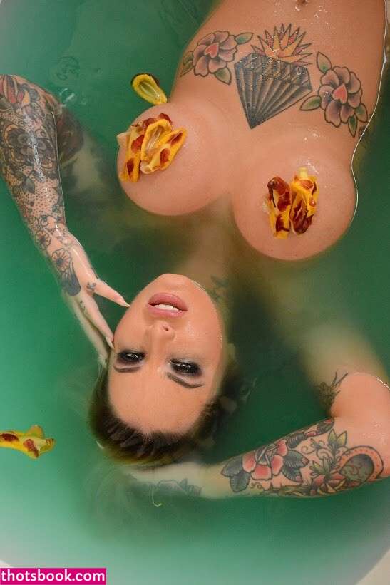 Christy Mack Photo #23