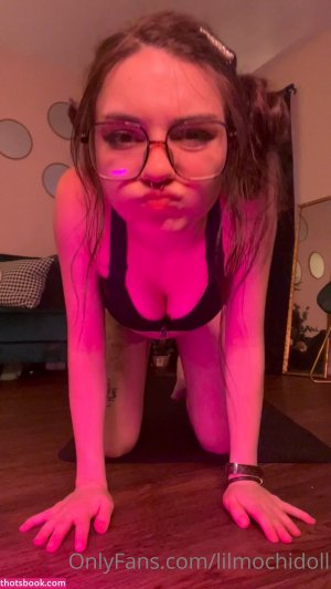 Lilmochidoll Post #28