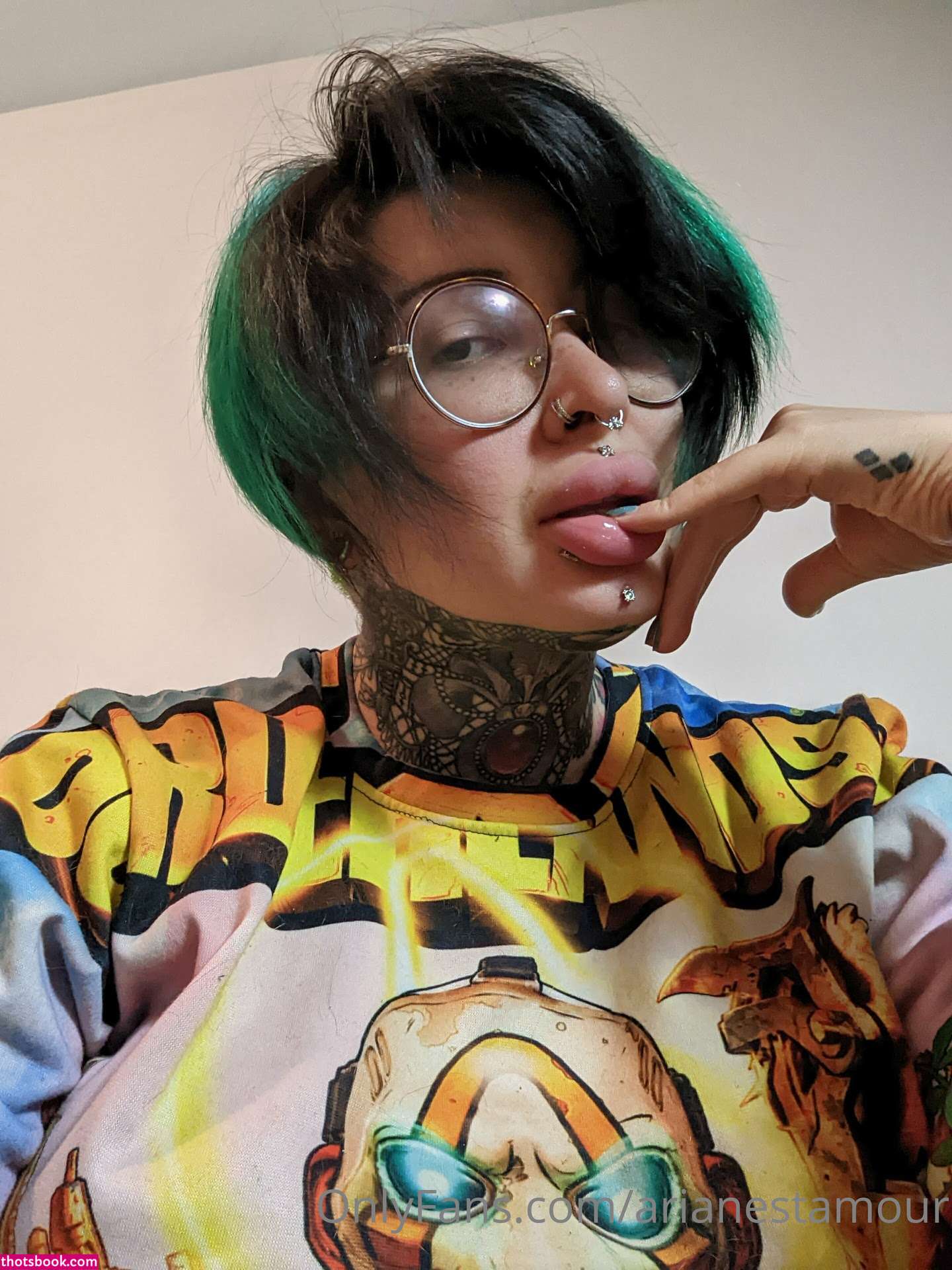 Ariane Saint Amour Photo #45