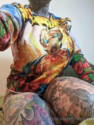 Ariane Saint Amour Photo #33