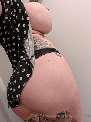 Ariane Saint Amour Photo #59