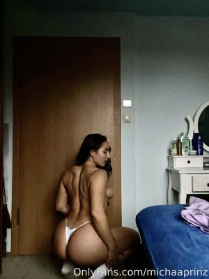 Micha Prinz Photo #120