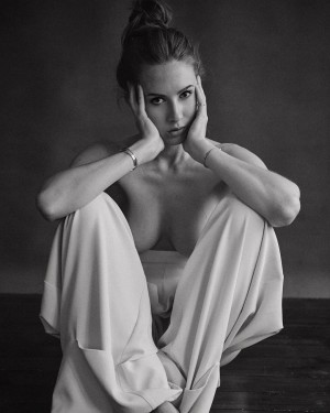 Scarlett Howard Photo #170