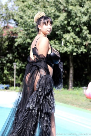 Selly Madelline Photo #148