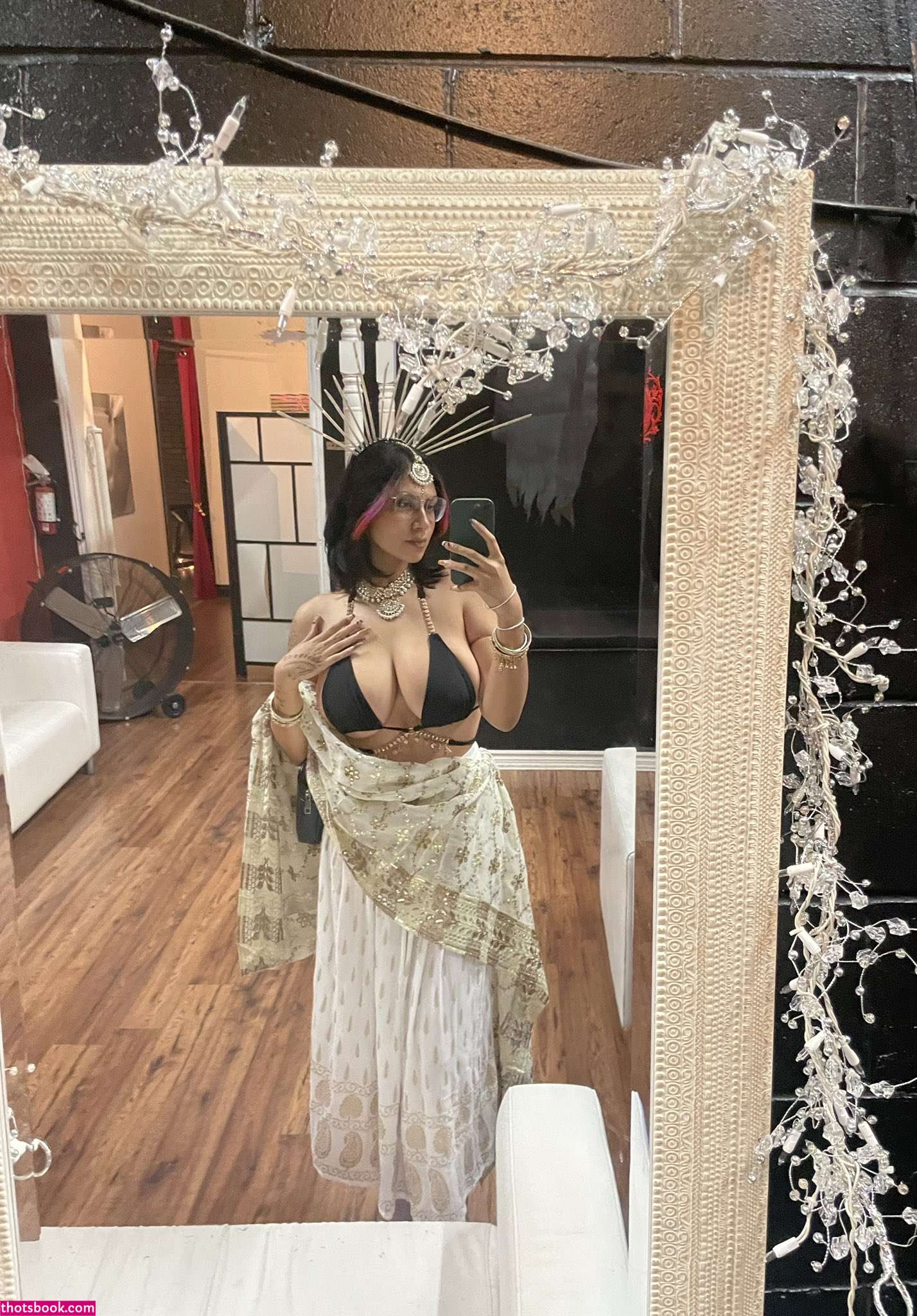 Vanessa Vain Photo #38